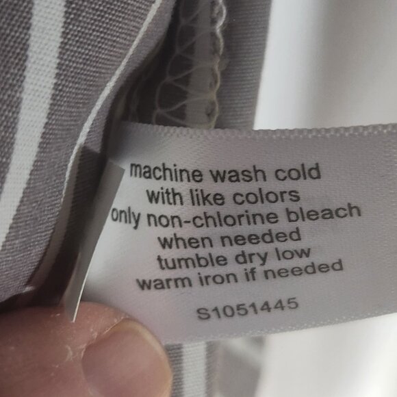 Lane Bryant NWT Wide Pinstripe Gray w/ white stripes cotton long tunic w/ bow - Picture 5 of 10